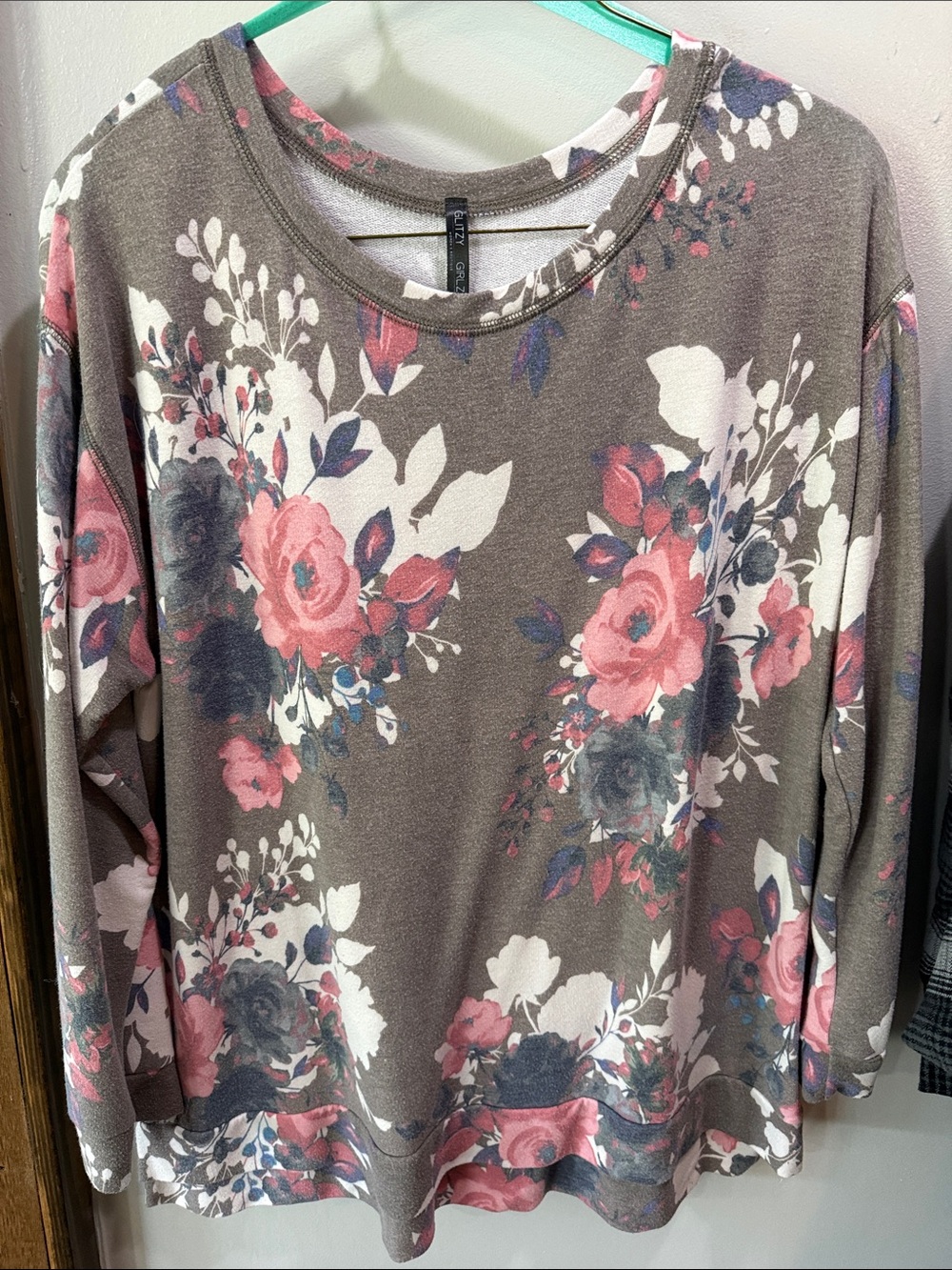 Women's Taupe Floral Crewneck Sweatshirt with Pink Roses